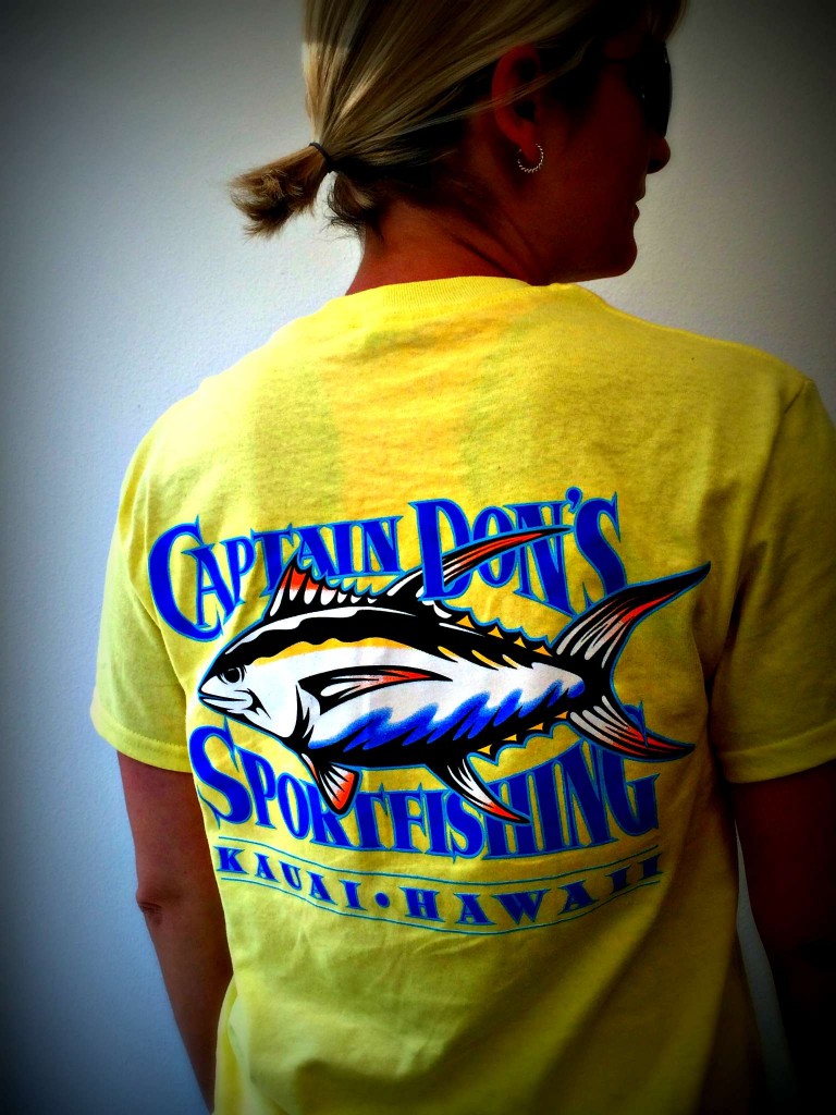Red Tuna Fishing Shirt Club Captain Dons Sportfishing Hawaii - Model Back
